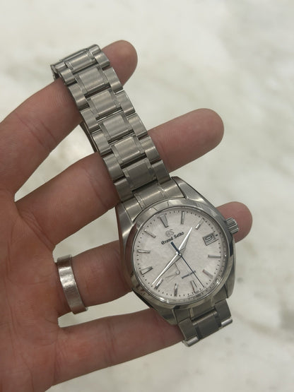 Grand Seiko Snowflake SBGA211 40mm Spring Drive Titanium – 2021 Full Set
