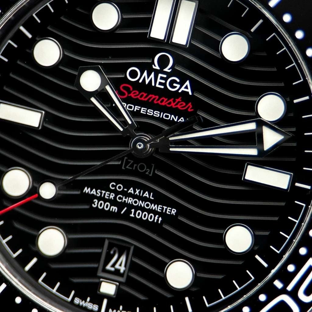 OMEGA Seamaster Diver 300M – 42mm | Black Dial (210.32.42.20.01.001)