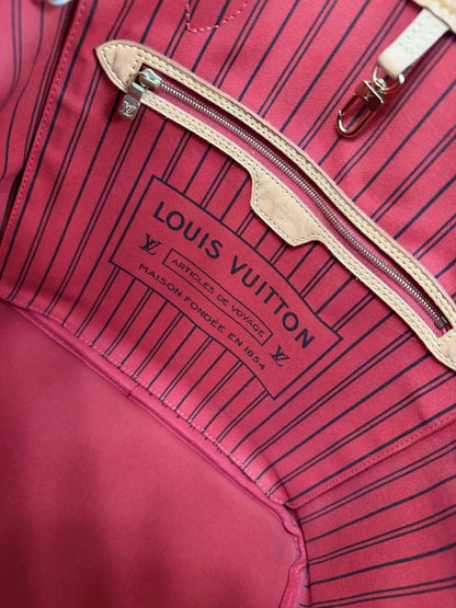 Louis Vuitton Neverfull MM Monogram  - Red Interior,  Full Set